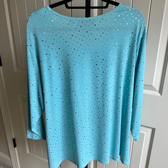 Susan Graver Plus Size Turquoise w/Silver Metallic Dots Top 3X - Picture 6 of 6